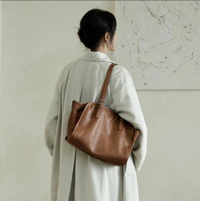 Vegetable tanned first-layer cowhide ingot bowling bag portable crossbody bag retro genuine leather large-capacity commuter bag for women