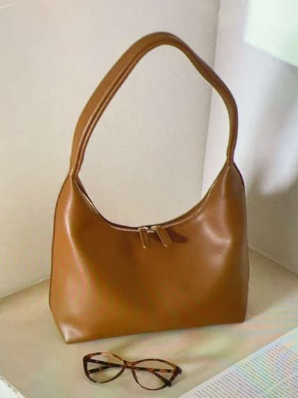 400$ Super popular small handbag versatile shoulder crossbody bag